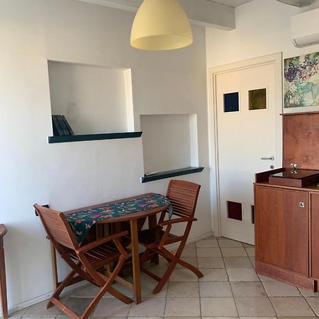 Le Tre Civette Panzió Lecce Kültér fotó