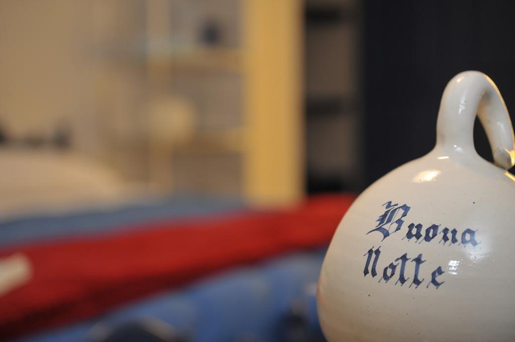 Le Tre Civette Panzió Lecce Kültér fotó